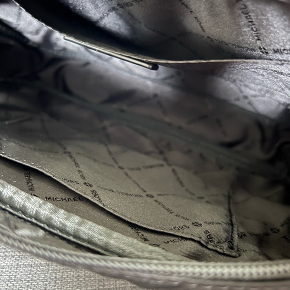 NWT MICHAEL KORS LEATHER SPORT LARGE EW CROSSBODY BAG PURSE - Picture 5 of 7